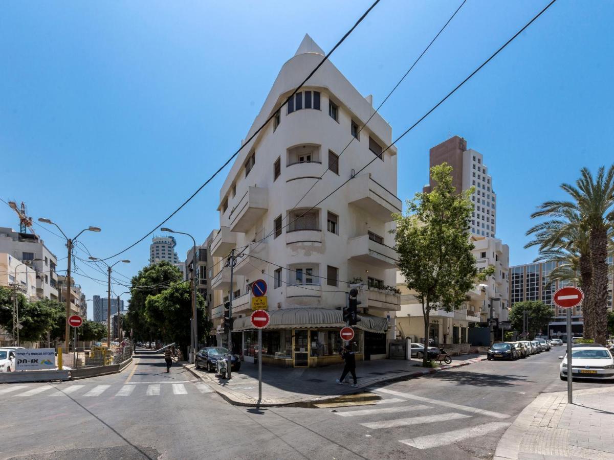 1B Patio Beach House Premium Location W/2 Balcony Tel Aviv Exterior photo