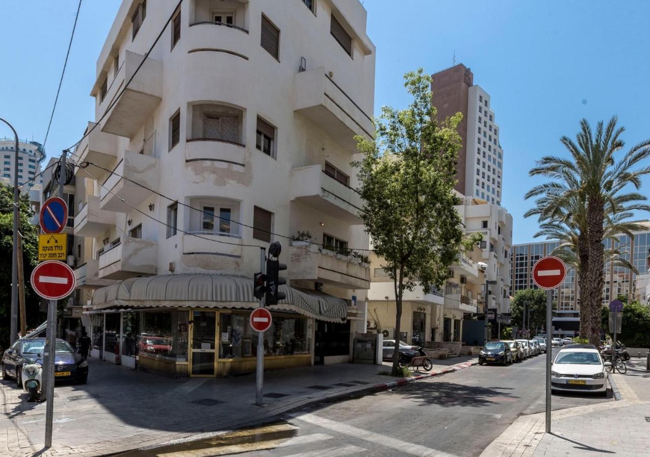 1B Patio Beach House Premium Location W/2 Balcony Tel Aviv Exterior photo